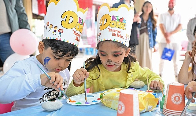 Antalya&rsquo;da 23 Nisan coşkusu başladı