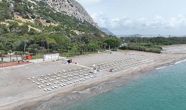 Antalyalılar Kadınlar Plajı&rsquo;ndan b&uuml;y&uuml;k memnuniyet duyuyor