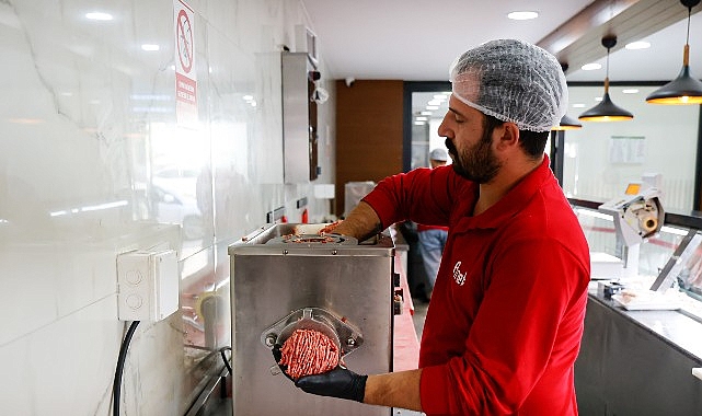 Antalyalıların tercihi &lsquo;Halk Et&rsquo; 6 yaşında