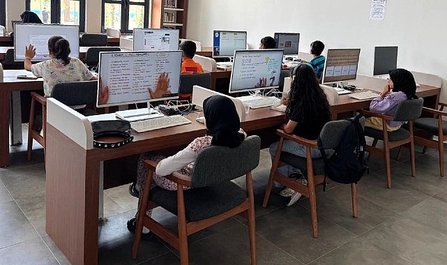 Ara tatilin adresi B&uuml;y&uuml;kşehir k&uuml;t&uuml;phaneleri