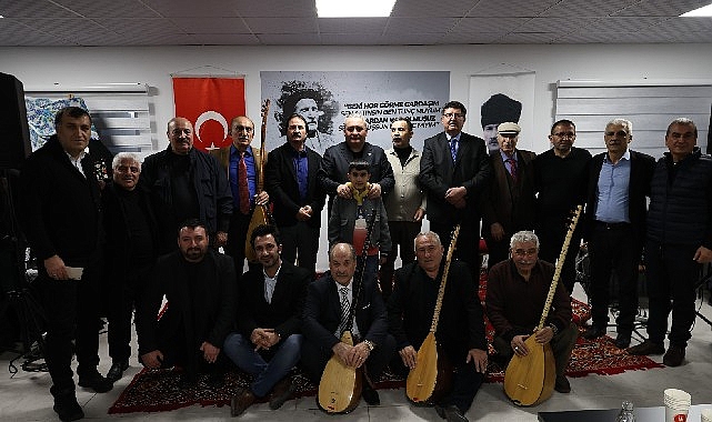 &Acirc;şıklar Kıraathanesi&rsquo;nde geleneksel ramazan coşkusu yaşandı&nbsp;