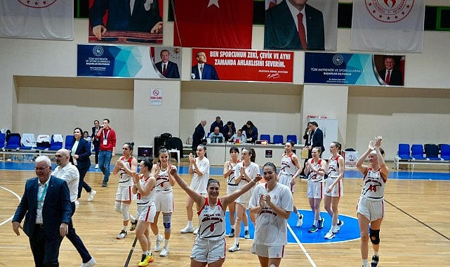 Aslan Yol Burhaniye Belediyespor Play-off&rsquo;ta
