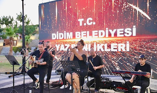 Atat&uuml;rk 1 Filmi Didimlilere Duygu Dolu Anlar Yaşattı