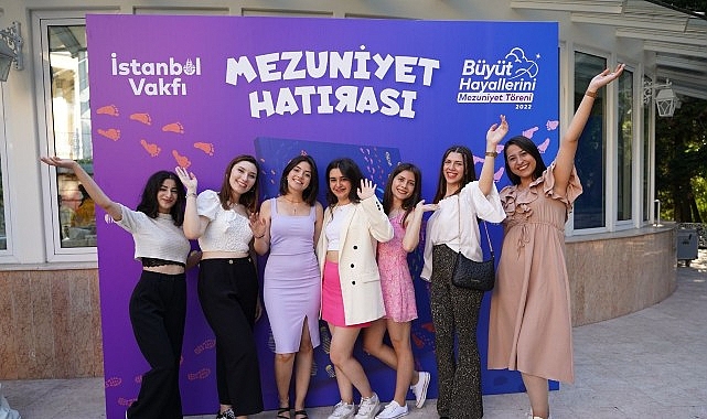 Atat&uuml;rk&rsquo;e Armağan Şarkılar Konseri Geliri İstanbul Vakfı&rsquo;na Bağışlanacak