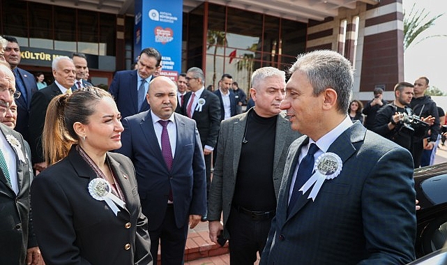 Atat&uuml;rk&rsquo;&uuml;n Antalya&rsquo;ya gelişinin 96. yıld&ouml;n&uuml;m&uuml; t&ouml;renle kutlandı