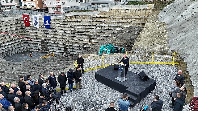 Avcılar Reşitpaşa Caddesi Zemin Altı Otoparkı&rsquo;nın Temeli Atıldı