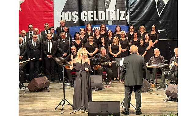 Aydın B&uuml;y&uuml;kşehir Belediyesi, Ulu &Ouml;nder Gazi Mustafa Kemal Atat&uuml;rk&rsquo;&uuml; T&uuml;rk&uuml;lerle Andı