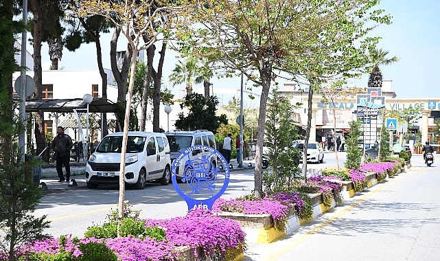 Aydın B&uuml;y&uuml;kşehir Belediyesi&rsquo;nden Kuşadası&rsquo;nda Kapsamlı &Ccedil;alışma