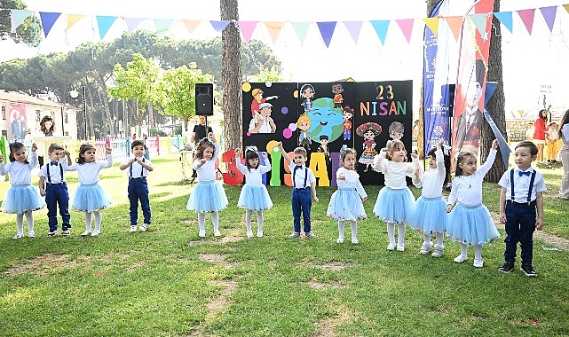 Aydın B&uuml;y&uuml;kşehir Belediyesi&rsquo;nin &Ccedil;ocuk Gelişim Merkezlerinde &lsquo;23 Nisan Ulusal Egemenlik ve &Ccedil;ocuk Bayramı&rsquo; Coşkuyla Kutlandı