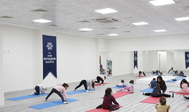 Aydın B&uuml;y&uuml;kşehir Belediyesi&rsquo;nin Jimnastik Eğitimleri Devam Ediyor
