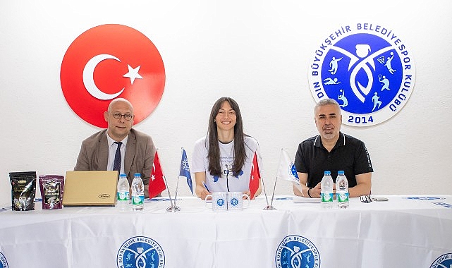 Aydın B&uuml;y&uuml;kşehir Belediyespor, Kaptan Fatma Şekerci ile Yola Devam Ediyor