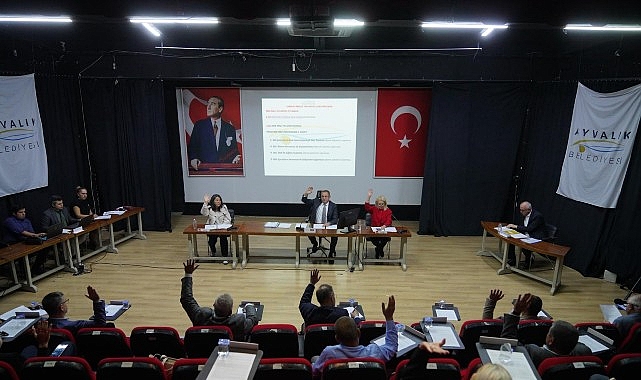 Ayvalık Belediyesi 2026 Yılı B&uuml;t&ccedil;esi 3 Milyar T&uuml;rk Lirası Olarak Oy Birliğiyle Onaylandı.