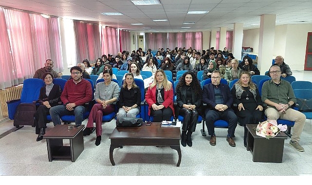Ayvalık, End&uuml;striyel Peyzajı Koruma Seminerlerinde Ele Alındı