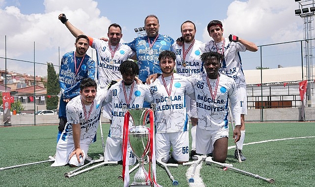 "Bağcılar Belediyesi Ampute Futbol Takımı S&uuml;per Lig&rsquo;e y&uuml;kseldi"