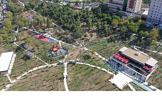 Bağcılar, Millet ve Mahalle Bah&ccedil;eleriyle donatılıyor