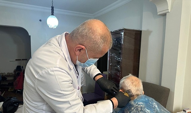 Bakırk&ouml;y Belediyesi&rsquo;nden Bayram &Ouml;ncesi Kuaf&ouml;rl&uuml;k Hizmeti