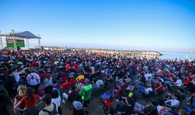 Bakırk&ouml;y&rsquo;de D&uuml;nya Kupası Coşkusu