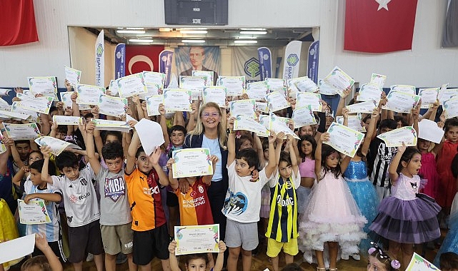 Bakırk&ouml;y Yaz Spor Okulu&rsquo;ndan kapanış ş&ouml;leni