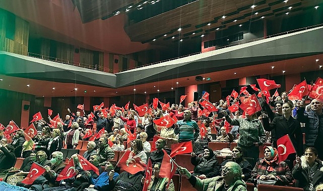Bakırk&ouml;y&rsquo;de &Ccedil;anakkale Ruhu T&uuml;rk&uuml;lerle Yaşatıldı