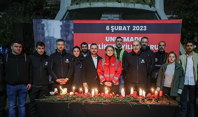 Bakırk&ouml;y&rsquo;de Saat 04.17&rsquo;de &ldquo;Sessiz Anma