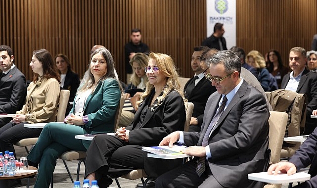 Bakırk&ouml;y&rsquo;de S&uuml;rd&uuml;r&uuml;lebilir Enerji ve İklim Eylem Planı Tanıtıldı