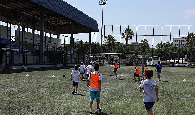 Bakırk&ouml;yl&uuml; &Ccedil;ocuklar Yaz Boyunca Spora Doyacak!