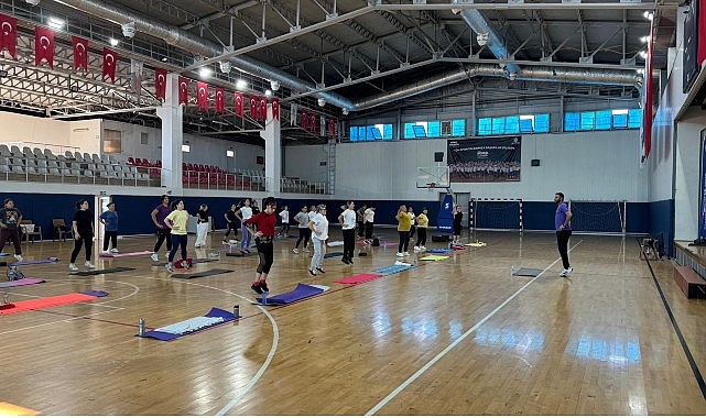 Bakırk&ouml;yl&uuml; kadınlar g&uuml;ne sporla başlıyor