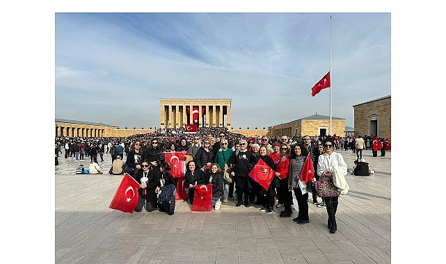 Bakırk&ouml;yl&uuml;ler Atanın Huzurunda