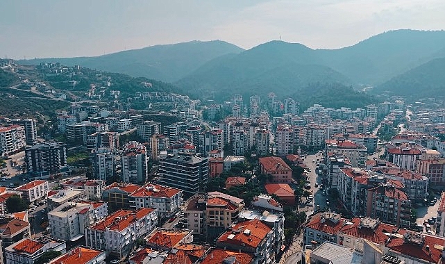 Bal&ccedil;ova&rsquo;da Dijital D&ouml;n&uuml;ş&uuml;m Başlıyor: Yapay Zek&acirc; Destekli Dijital İkiz Sistemi Yolda