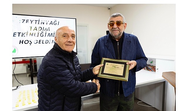 Bal&ccedil;ova&rsquo;da Zeytinyağı Tadım Etkinliğine Yoğun İlgi