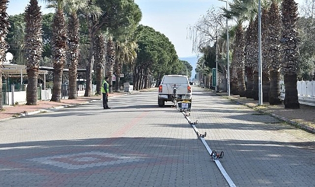BALDEP Projesi Altınova Sahili&rsquo;nde S&uuml;r&uuml;yor