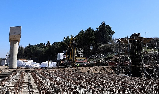 Başiskele Kavşağı&rsquo;nın silueti ortaya &ccedil;ıkıyor