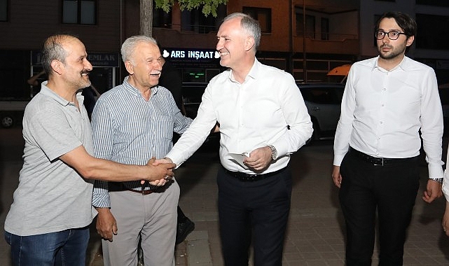 Başkan Alper Taban Sinanbey&rsquo;de Vatandaşlarla Buluştu