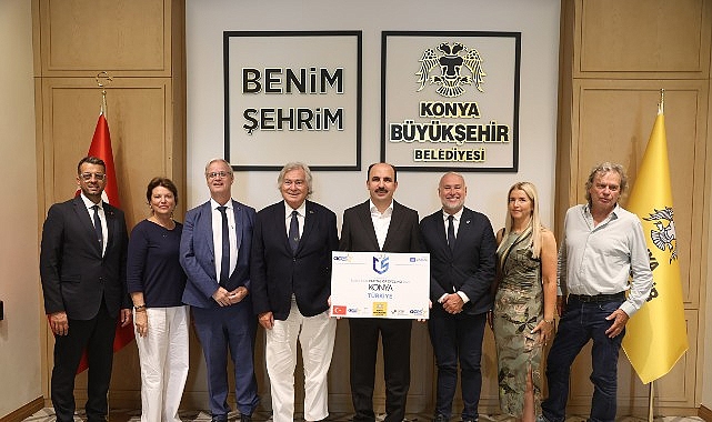 Başkan Altay ACES Heyetine Konya&rsquo;nın &Ouml;rnek Bisiklet Yatırımlarını Anlattı