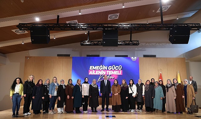 Başkan Altay &ldquo;Aile Yılı&rdquo; Kapsamında İl&ccedil;elerden Gelen Hanımlarla Buluştu
