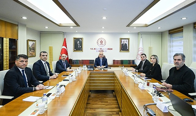 Başkan Altay Bakanlarla Konya Projelerini G&ouml;r&uuml;şt&uuml;
