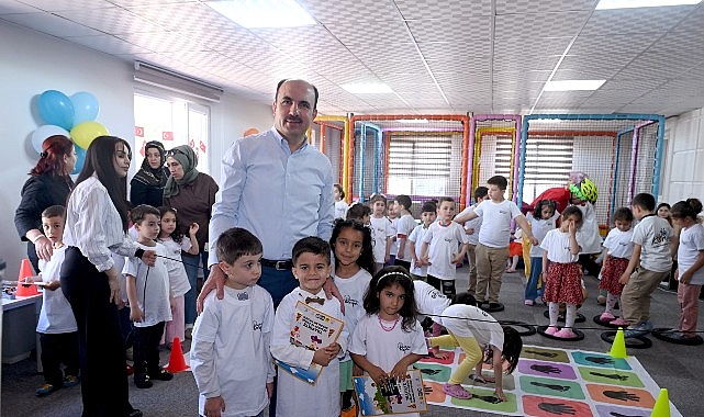 Başkan Altay Bisiklet Bilinci Eğitimi Alan Anaokulu &Ouml;ğrencileriyle Buluştu
