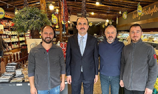 Başkan Altay: &ldquo;esnafımızın, yerli ve mill&icirc; markalarımızın yanındayız&rdquo;