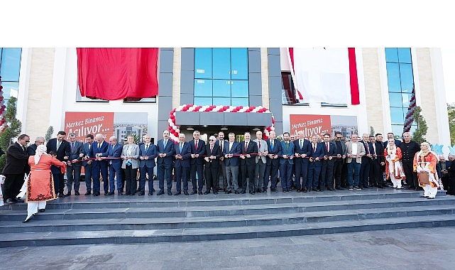 Başkan Altay, KKTC&rsquo;de G&uuml;zelyurt Belediye Binası A&ccedil;ılışına Katıldı, TDBB İcra Kurulu Toplantısına Başkanlık Etti