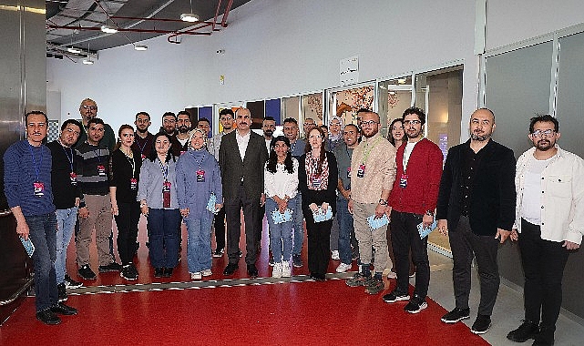 Başkan Altay Konya Bilim Merkezi&rsquo;nde Gen&ccedil;lerle Buluştu