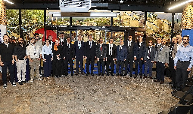 Başkan Altay: &ldquo;Konya, T&uuml;rkiye Y&uuml;zyılı&rsquo;nda Gen&ccedil;lere B&uuml;y&uuml;k Fırsat Sunan Bir Şehir&rdquo;