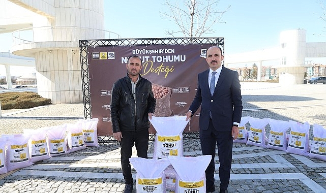 Başkan Altay T&uuml;m &Ccedil;ift&ccedil;ilerin 14 Mayıs D&uuml;nya &Ccedil;ift&ccedil;iler G&uuml;n&uuml;'n&uuml; Kutladı