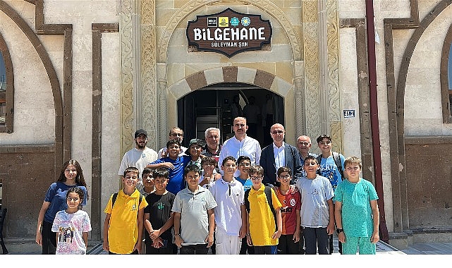Başkan Altay ve Başkan Pekyatırmacı Bilgehane&rsquo;de Yaz Etkinliklerine Katılan &Ouml;ğrencilerle Buluştu