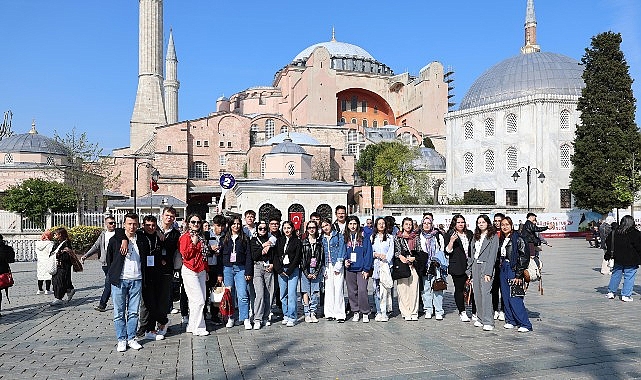 Başkan Altay: &ldquo;YHT ile G&uuml;n&uuml;birlik İstanbul Gezilerimiz Gen&ccedil;lerin Hayatında İz Bırakıyor&rdquo;