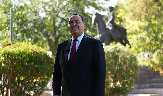Başkan Besim Dutlulu&rsquo;dan &Ouml;ğrencilere M&uuml;jde: