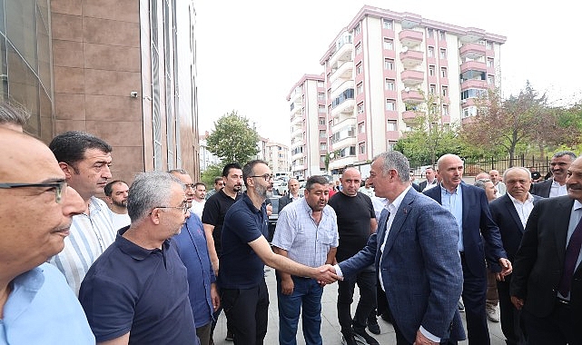 Başkan B&uuml;y&uuml;kakın, Gebzeli servis&ccedil;ilerle bir araya geldi