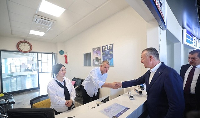 Başkan B&uuml;y&uuml;kakın; &ldquo;Her hizmetimizde halka saygı vardır&rdquo;