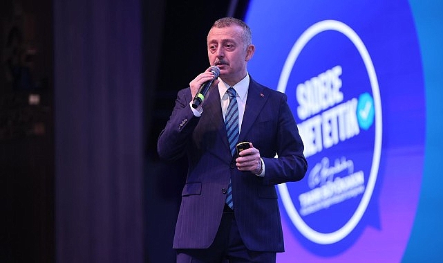 Başkan B&uuml;y&uuml;kakın&rsquo;dan kentsel d&ouml;n&uuml;ş&uuml;m konusunda net tavır; &ldquo;Vatandaşın rızası ile hareket edeceğiz&rdquo;