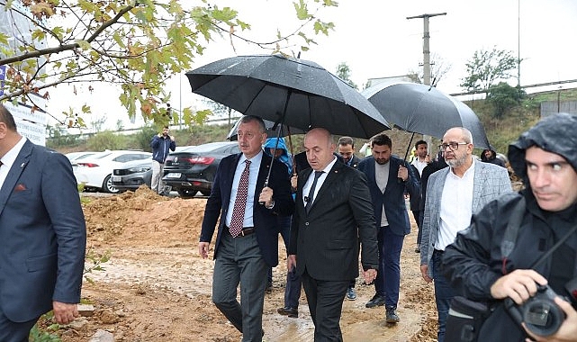 Başkan B&uuml;y&uuml;kakın'dan sağanak yağış altında denetim