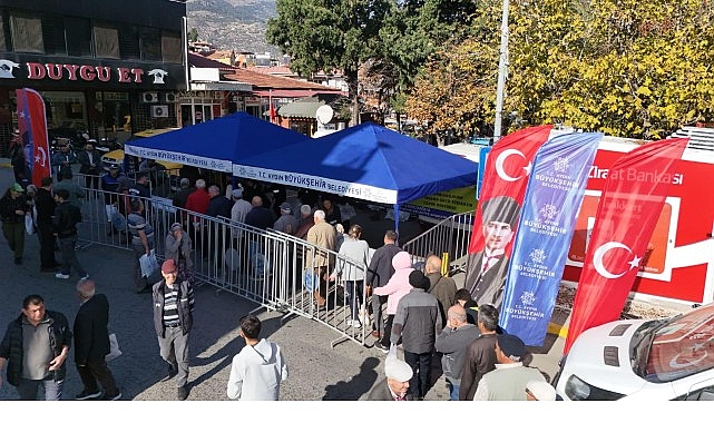 Başkan &Ccedil;er&ccedil;ioğlu, Ata Tohumlarından &Uuml;retilen Fideleri Bozdoğan&rsquo;da Vatandaşlarla Buluşturdu